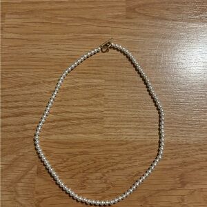 Elegant Pearl Necklace
